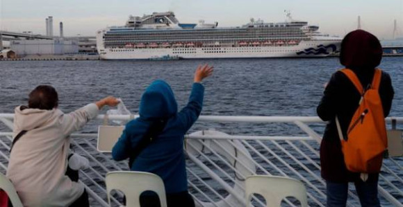 Makedonac zaražen virusom korona na kruzeru