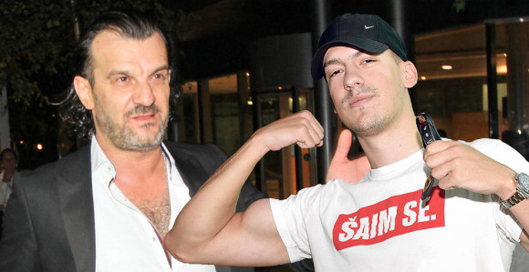 Lukasu pukao film: Prase, kad ja dunem, srušiću ti kuću!