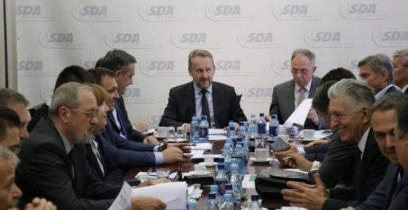 Ne prihvatamo ultimatume Dodika i Čovića