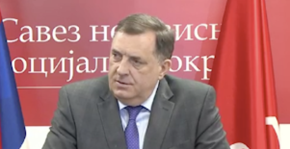 Pitanje novinara i Dodikov primitivni verbalni atak