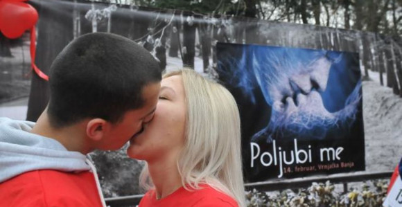 Najduži poljubac u Vrnjačkoj Banji trajao 112 minuta!
