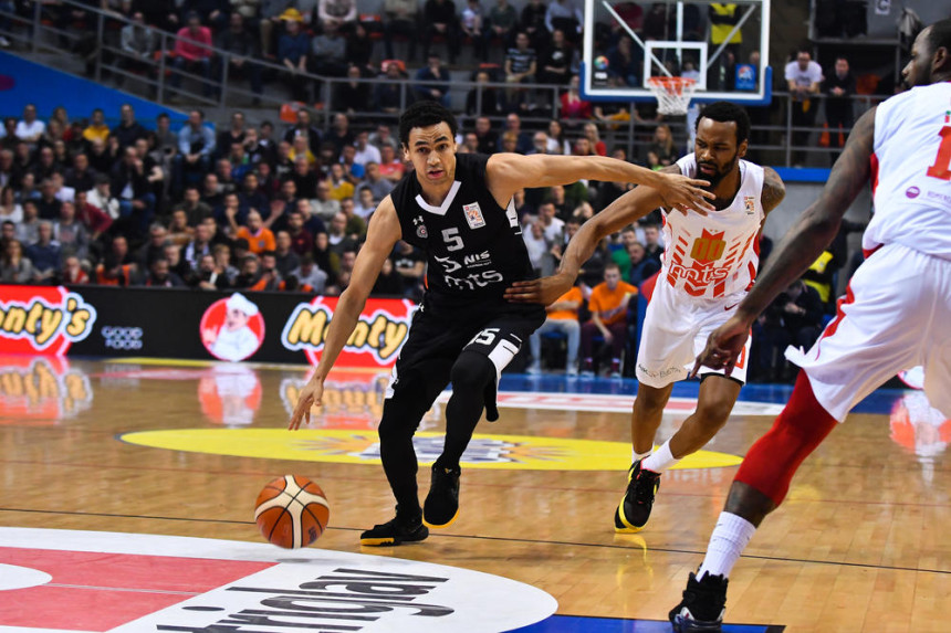 Partizan pobijedio Crvenu Zvezdu i osvojio Kup!