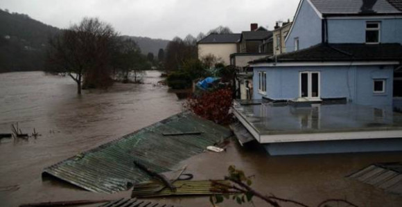 Велика Британија: Упозорење од "смртне опасности"