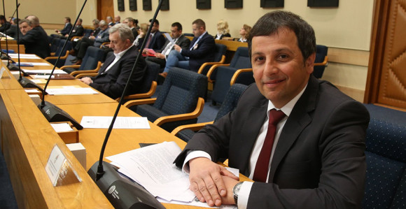 Vukanović: Čuvajte Dejton, ne vodite Srpsku u provaliju