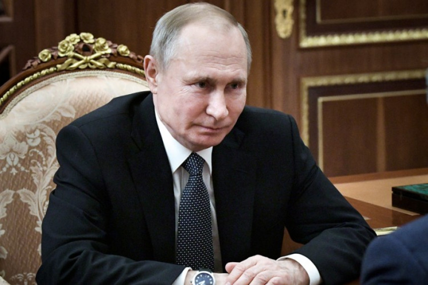 Predsjednik Rusije otpustio savjetnika Surkova