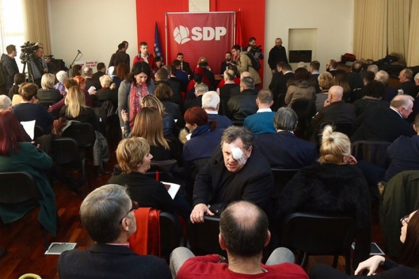 Tuča na sjednici SDP-a, jedna osoba povrijeđena