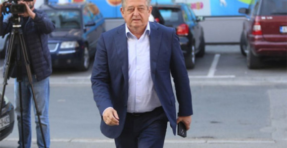 Mićić razotkrio svoje namjere: "Sve opcije su otvorene"