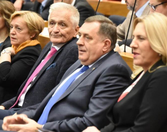 Posebne sjednice-Zakazivanje po želji Milorada Dodika?!