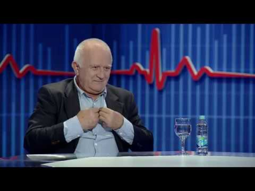 "Dodikova politika je prošlost, godinama priča o referendumu"