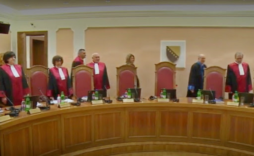 Sudije Ustavnog suda iz Republike Srpske ne poštuju zaključke NSRS