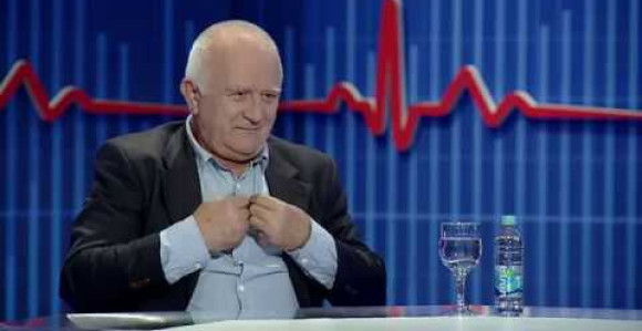 "Dodikova politika je prošlost, godinama priča o referendumu"