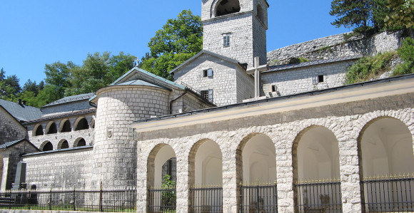 Poreska uprava Crne Gore naplaćuje dug SPC