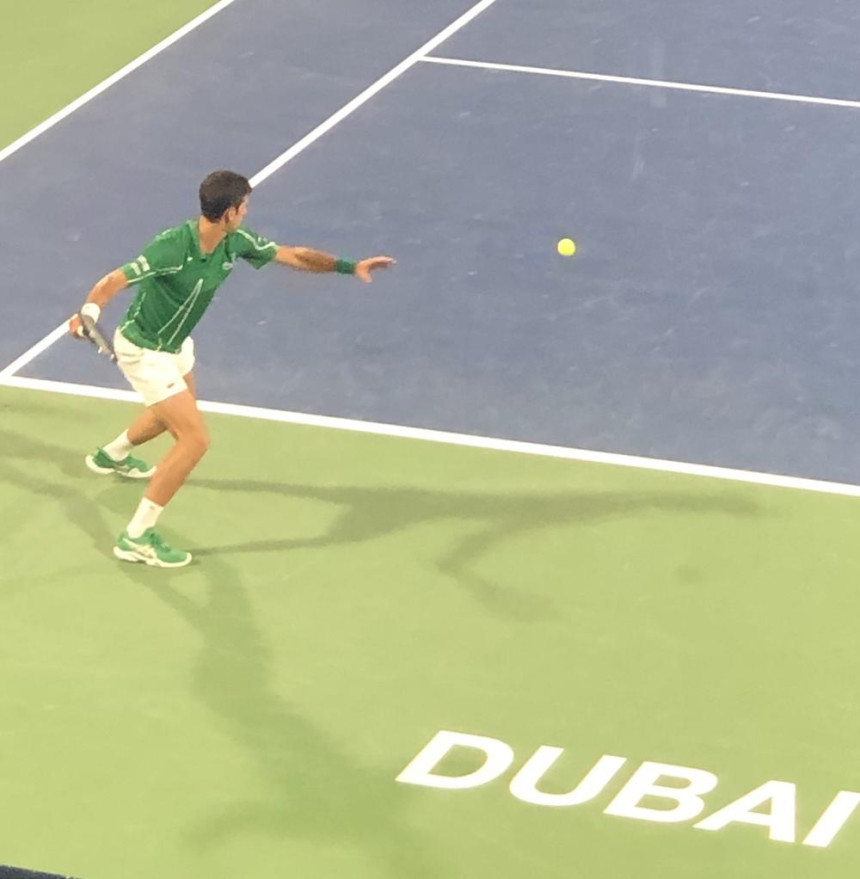 Đoković savladao Džazirija na turniru u Dubaiju