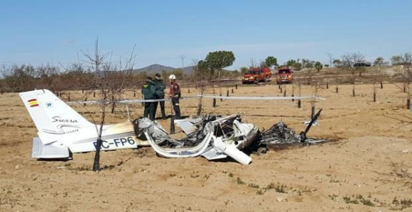 Srušio se avion dvosjed španske skrobatske grupe