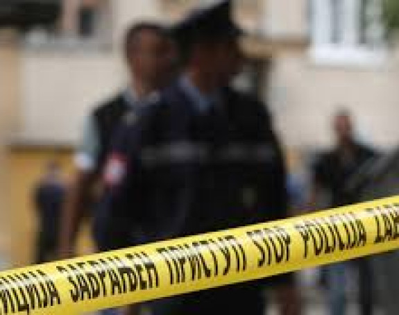 Наоружани опљачкали спортску кладионицу у Бањалуци