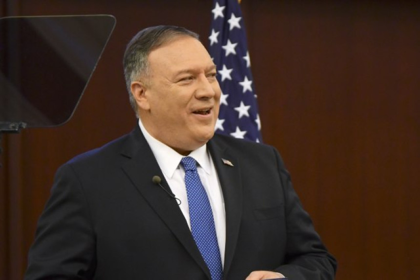 Pompeo: Vlada Crne Gore da povede dijalog sa SPC