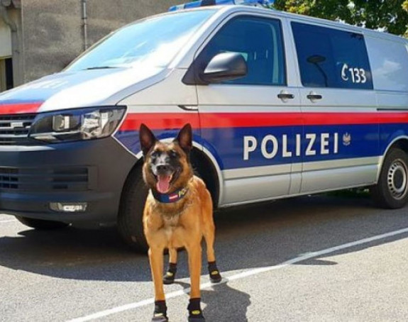 Austrija šalje policajce i pse na granicu