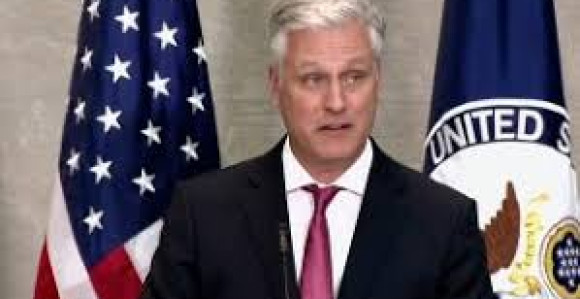 Robert O`Brajan poslao upozorenje Aljbinu Kurtiju