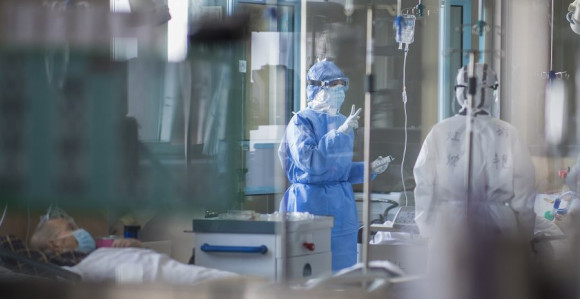Stabilno stanje oca i sina zaraženih virusom korona
