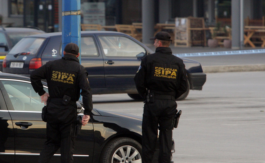 Akcija SIPE u Mostaru, tri osobe uhapšene
