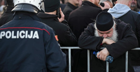 Crna Gora: Policija zabranila litiju na Cetinju