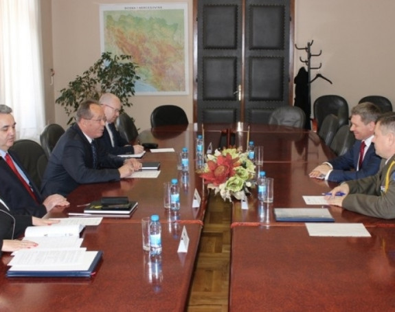 BiH uspostavila vojnu saradnju sa Ukrajinom