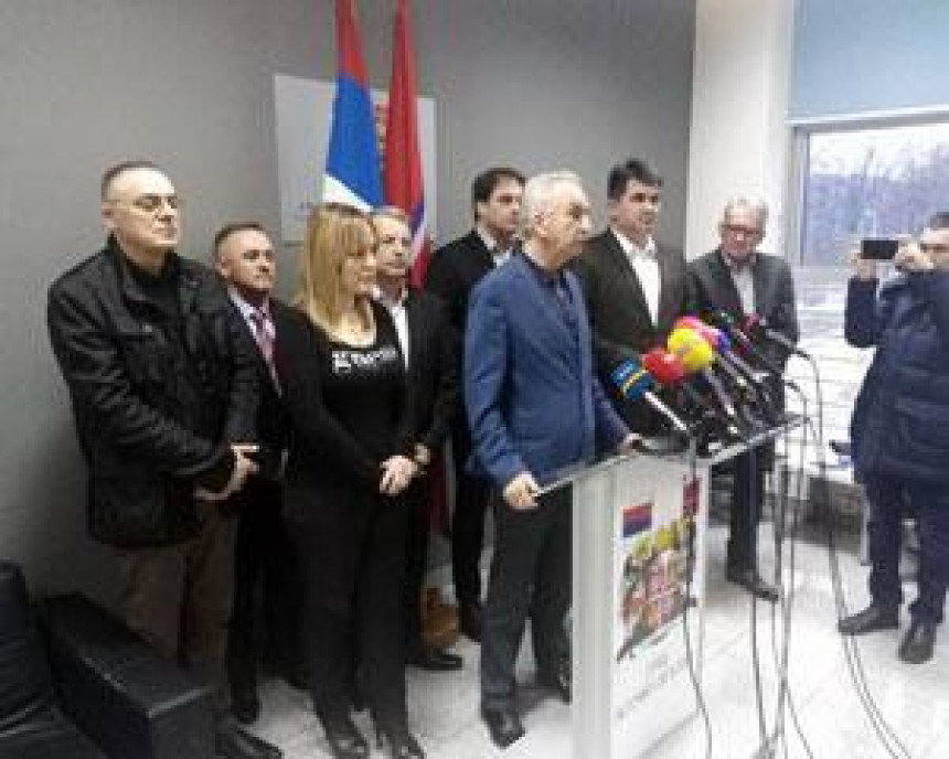 Mićo Mićić isključen iz SDS-a, raspušten Izvršni odbor SDS-a u Bijeljini (VIDEO)
