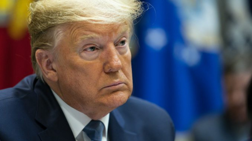 Трамп размишља да прогласи националну катастрофу у САД