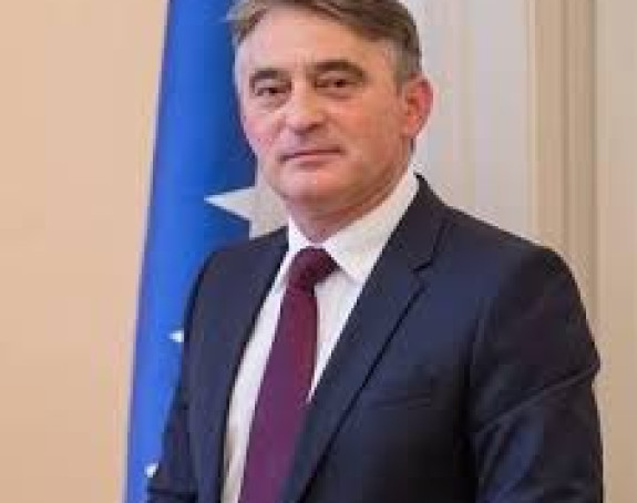 Жељко Комшић у самоизолацији због вируса корона