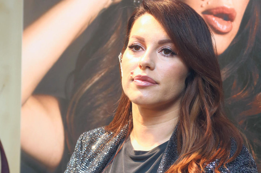 Seka ljuta na kolege: Koronavirus nije za podsmeh!