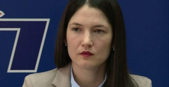 "Ne stišava se bura u meni zbog slike koju vidjeh juče"