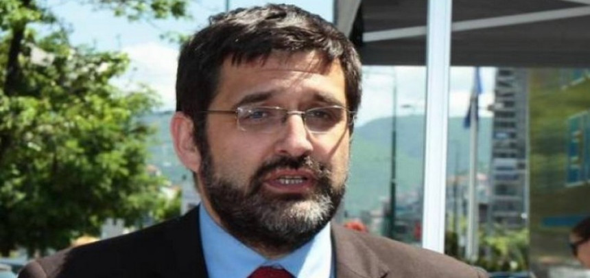 Obustavljena je istraga protiv Siniše Macana