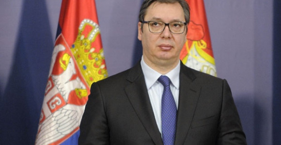 Vučić se večeras obraća naciji, saopštava odluku