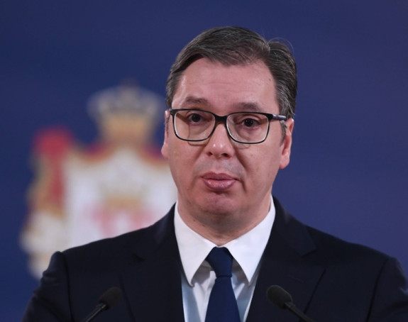 Aleksandar Vučić proglasio vanredno stanje u Srbiji