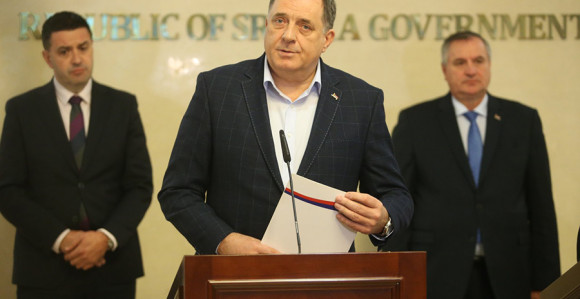 Dodik traži 2,5 milijarde KM iz Centralne banke