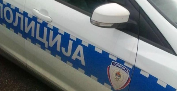 Autom udarila osmogodišnje dijete na prelazu