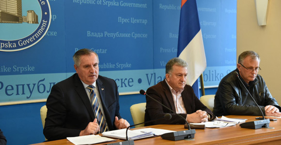 Višković: Apel poslodavcima, ne otpuštajte radnike