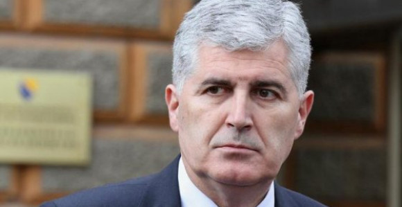 Čović zbog blažih simptoma išao na testiranje