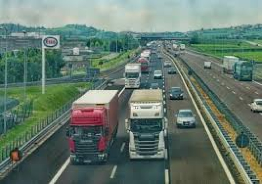 Vozači iz Srpske najavili obustavu transporta roba