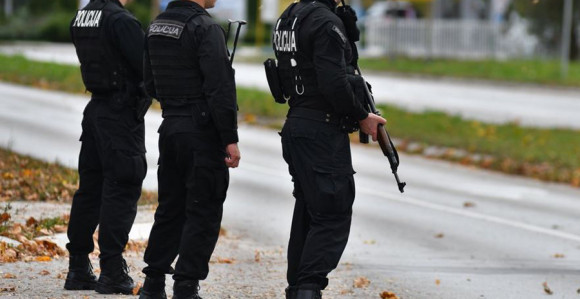 Nove mjere: Uveden policijski čas i u Federaciji