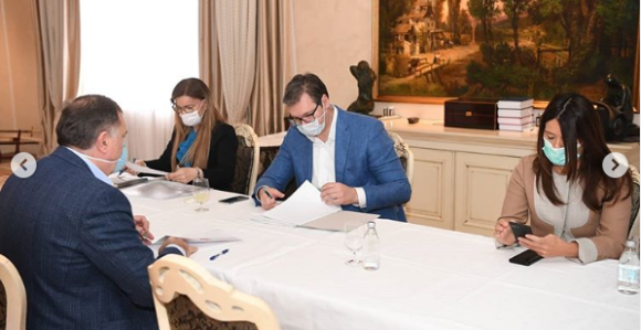 Srbija pomaže Srpskoj u zaštitnoj opremi i lijekovima