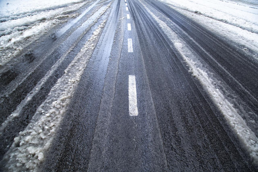 Danas oblačno i hladno sa snijegom, temperatura do 3