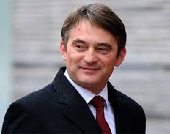 Комшић изашао из изолације, обавља редовне послове