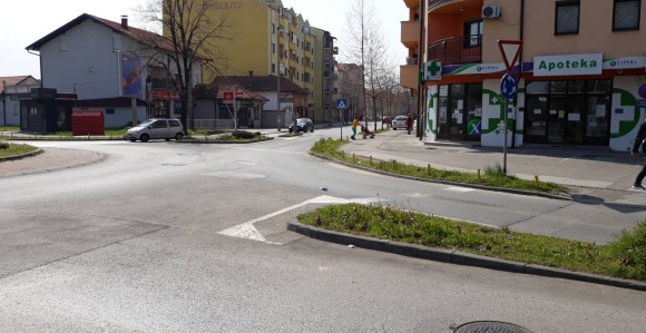 Pored korone, Semberce muči i smrad u gradu