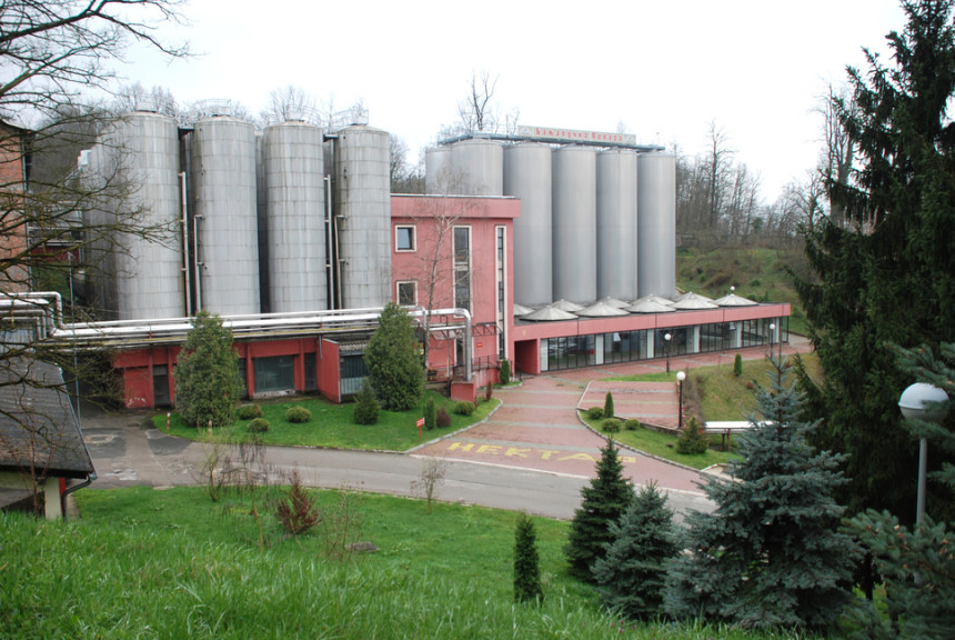 “Odgovorno prema sebi i prema drugima!” - Banjalučka pivara donira maske prodavcima