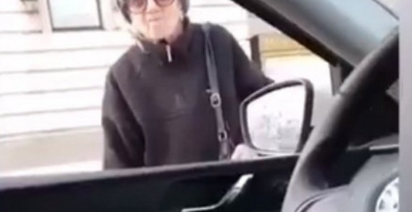 Baka prekršila zabranu kretanja a kad je policija zaustavila imala pravi odgovor! (VIDEO)