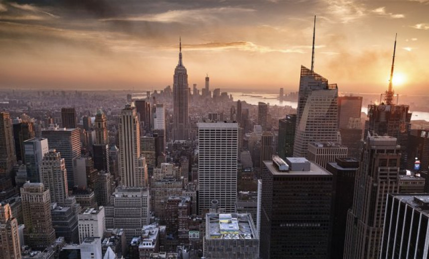 Njujork: Zaraženo preko 75.000 osoba, 1.000 policajaca