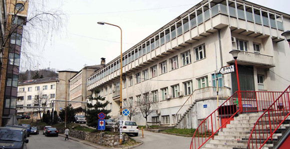 Prvi slučaj virusa korona u Zvorniku, mušakar bio na liječenju u Tuzli