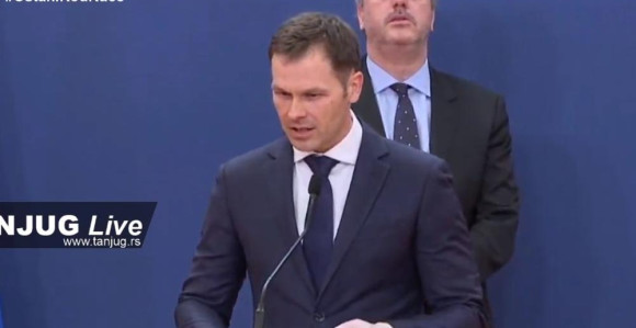 Vlada Srbije osobađa plaćanje poreza i doprinosa!