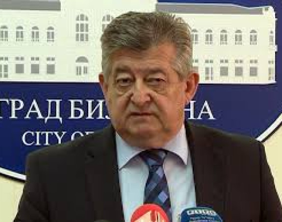 Lovrić saopštila: Mićić čeka nalaz u bolničkom karantinu